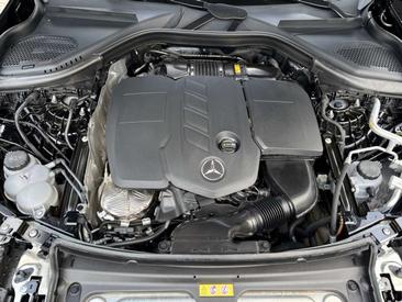 Mercedes GLC 220 D — photo 21