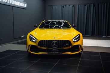 Mercedes AMG GT R — photo 9