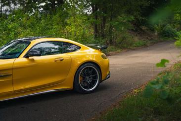 Mercedes AMG GT R — photo 10