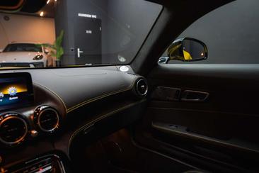 Mercedes AMG GT R — photo 30