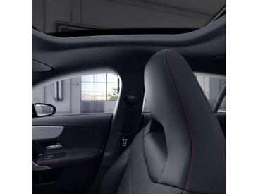 Mercedes CLA Berline 200 — photo 18
