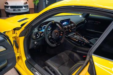 Mercedes AMG GT R — photo 46