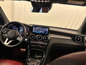 Mercedes GLC 200 4MATIC — photo 9