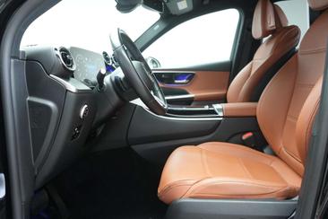 Mercedes GLC 200 4MATIC — photo 10