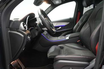 Mercedes GLC 400 E — photo 10