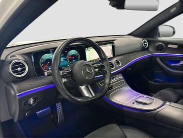 Mercedes Classe E Berline 300 E — photo 16