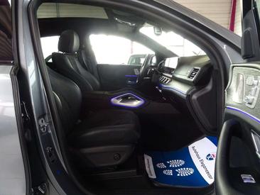 Mercedes GLE 400 D — photo 9