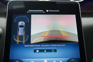 Mercedes GLC 200 4MATIC — photo 17