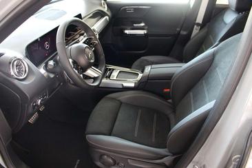 Mercedes GLB 200 — photo 4