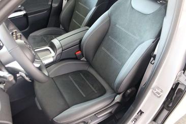 Mercedes GLB 200 — photo 5