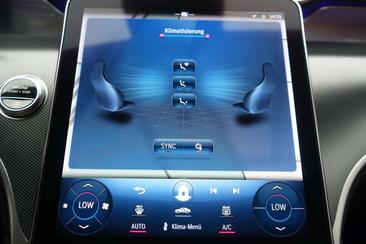 Mercedes GLC 200 4MATIC — photo 20