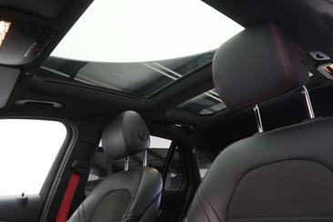 Mercedes GLC 400 E — photo 28