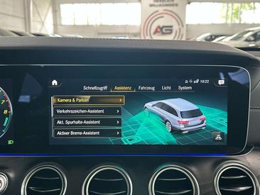 Mercedes Classe E Berline 300 E — photo 25