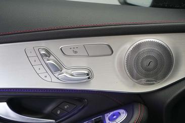 Mercedes GLC 400 E — photo 31