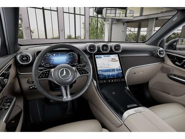 Mercedes GLC 220 D — photo 7