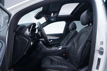 Mercedes GLC 400 D — photo 10
