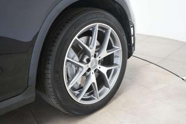 Mercedes GLC 400 E — photo 36
