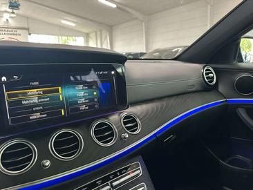 Mercedes Classe E Berline 300 E — photo 30