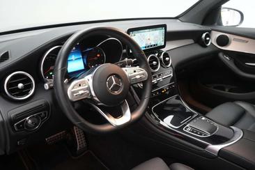 Mercedes GLC 220 D — photo 11