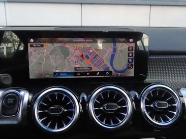 Mercedes EQB 250 — photo 21