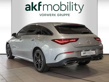 Mercedes CLA Berline 200 — photo 4