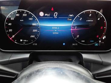 Mercedes GLC 220 D — photo 10