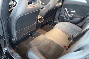 Mercedes CLA Berline 250 E — photo 10
