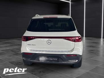 Mercedes EQB 250 — photo 4