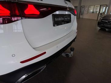 Mercedes Classe E Berline 300 E — photo 9