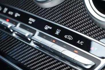 Mercedes GLC 400 D — photo 39