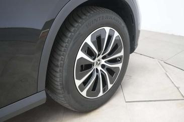Mercedes GLC 200 4MATIC — photo 38