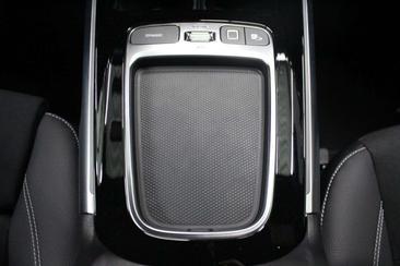 Mercedes GLB 200d — photo 12