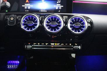 Mercedes CLA Berline 250 E — photo 15