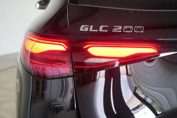 Mercedes GLC 200 4MATIC — photo 40