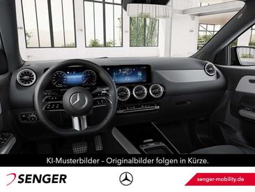 Mercedes GLA 200 — photo 7