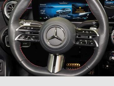Mercedes CLA Berline 200 — photo 12