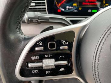 Mercedes GLE 400 D — photo 18