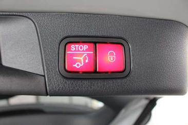 Mercedes GLB 200d — photo 21