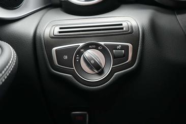 Mercedes GLC 220 D — photo 23