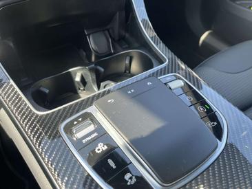Mercedes GLC 63 — photo 16