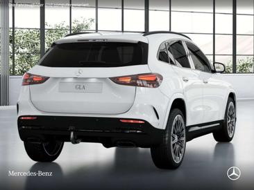 Mercedes GLA 200 — photo 3