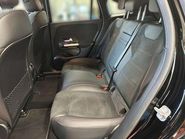 Mercedes EQA 250 — photo 11