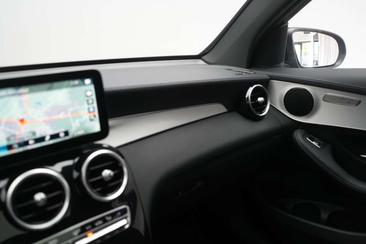 Mercedes GLC 220 D — photo 26