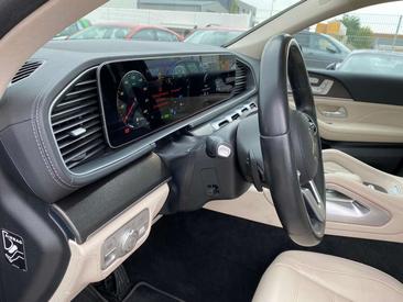 Mercedes GLE 400 D — photo 24