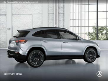 Mercedes GLA 180 — photo 15