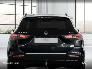 Mercedes GLA 200d — photo 6