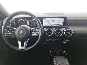 Mercedes CLA Berline 220 — photo 10