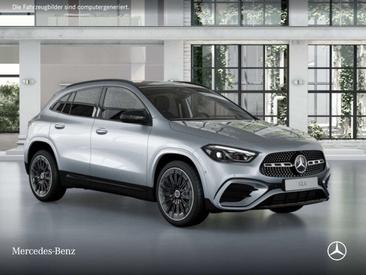 Mercedes GLA 180 — photo 16