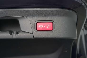 Mercedes GLC 220 D — photo 34