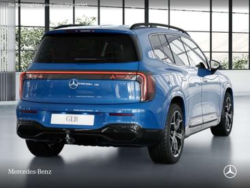 Mercedes GLB 200 — photo 3